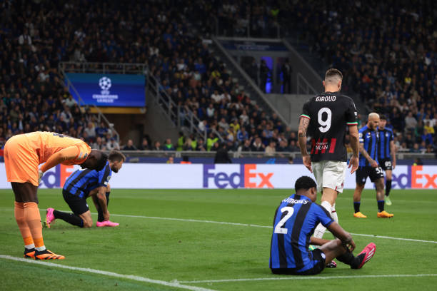 类似于新月 类似于新月